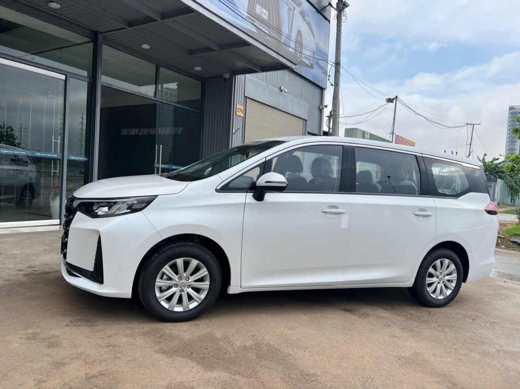 Thuê xe 7 chỗ Sài Gòn đi Cần Thơ